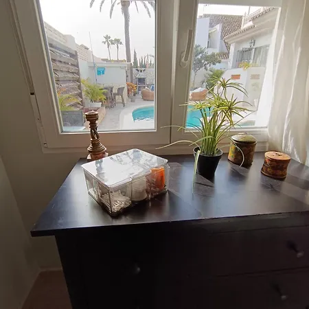 Exclusivo Con Piscina De Uso Privado, Barbacoa Y Mejores Playas A 500 Metros Lägenhet Marbella